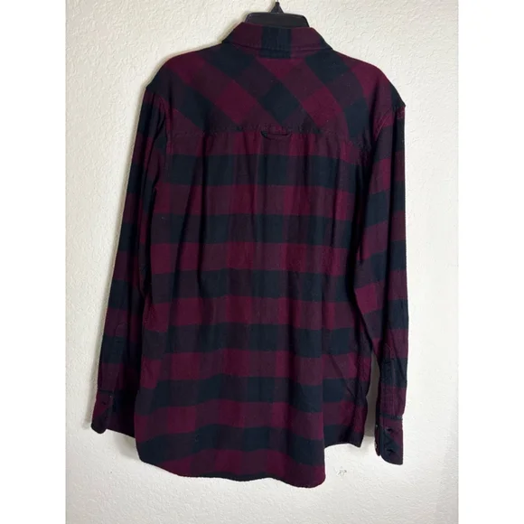 Aritzia Tna Flannel Shirt Size S Burgundy Black Plaid - Picture 6 of 6